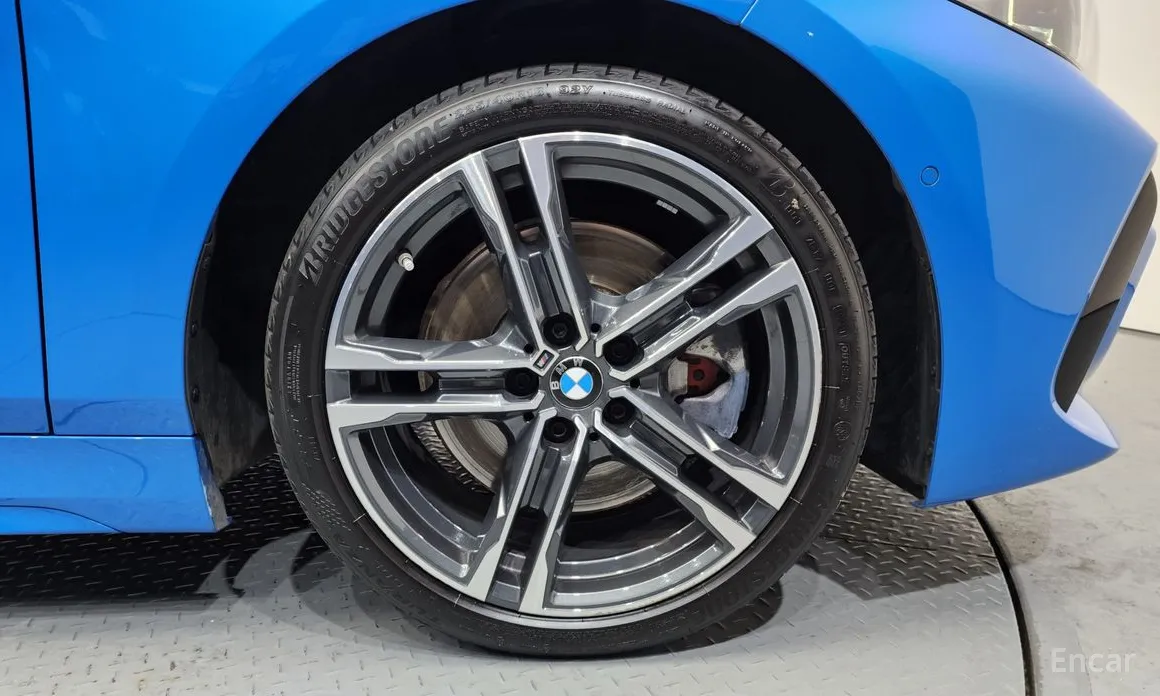 Фото 5 - BMW 1 Series