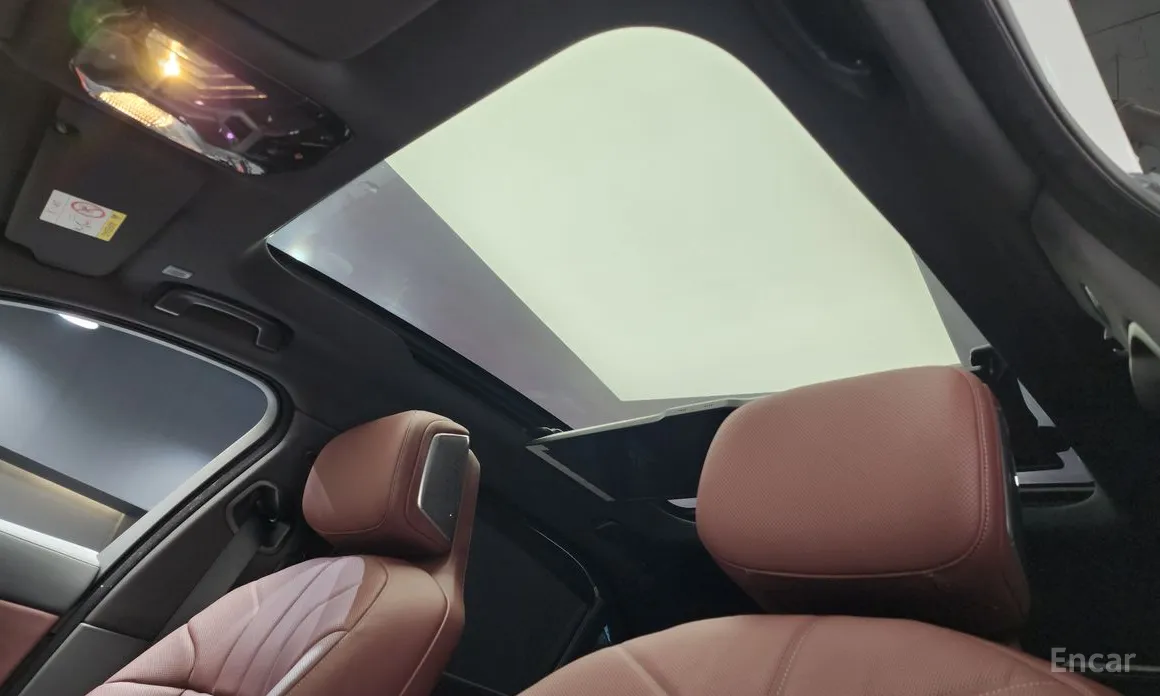 Фото 19 - BMW 7 Series