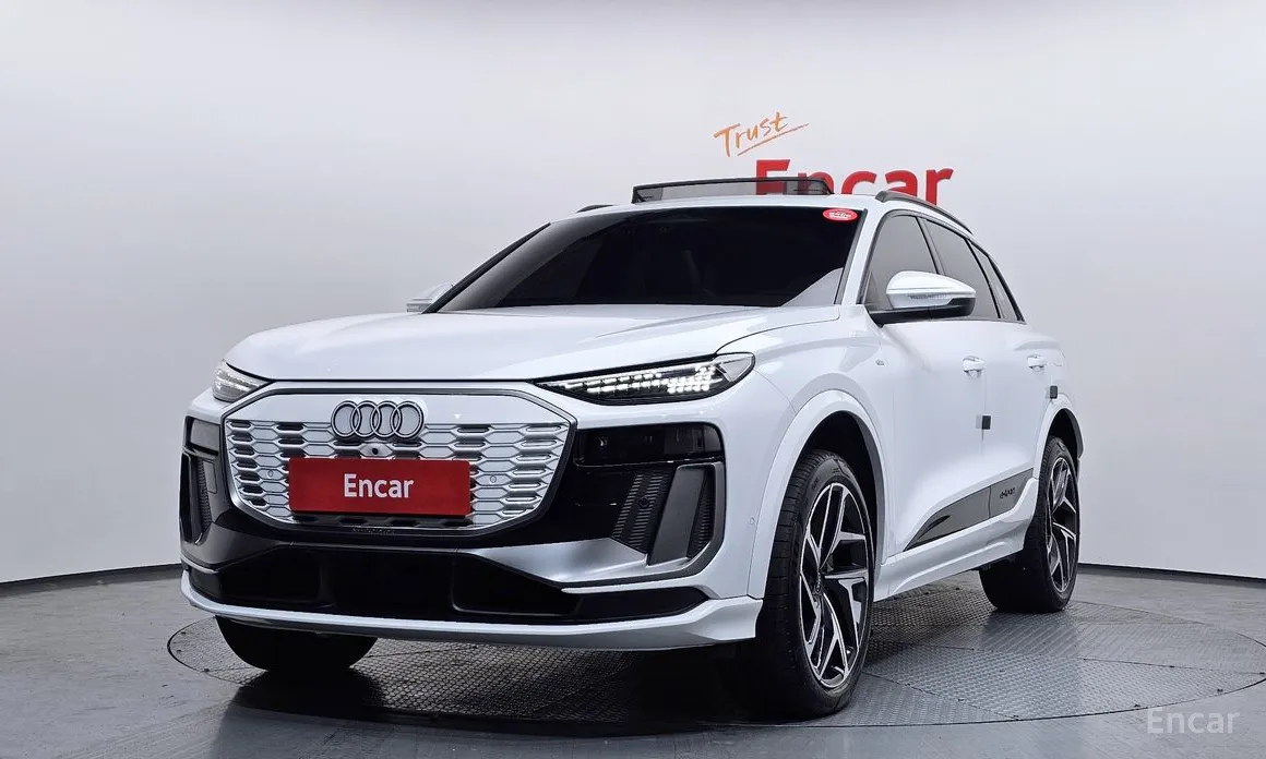 Фото 1 - Audi Q6 e-tron