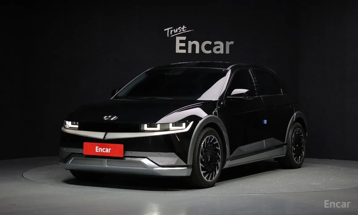 Фото 1 - Hyundai Ioniq 5