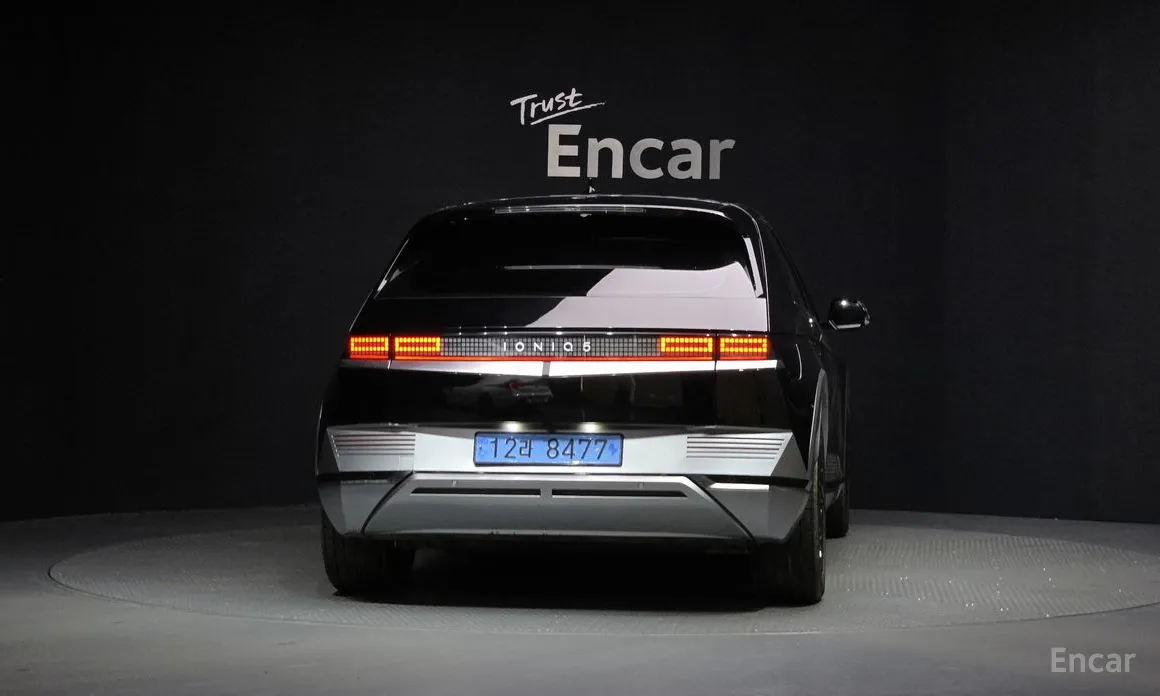 Фото 4 - Hyundai Ioniq 5