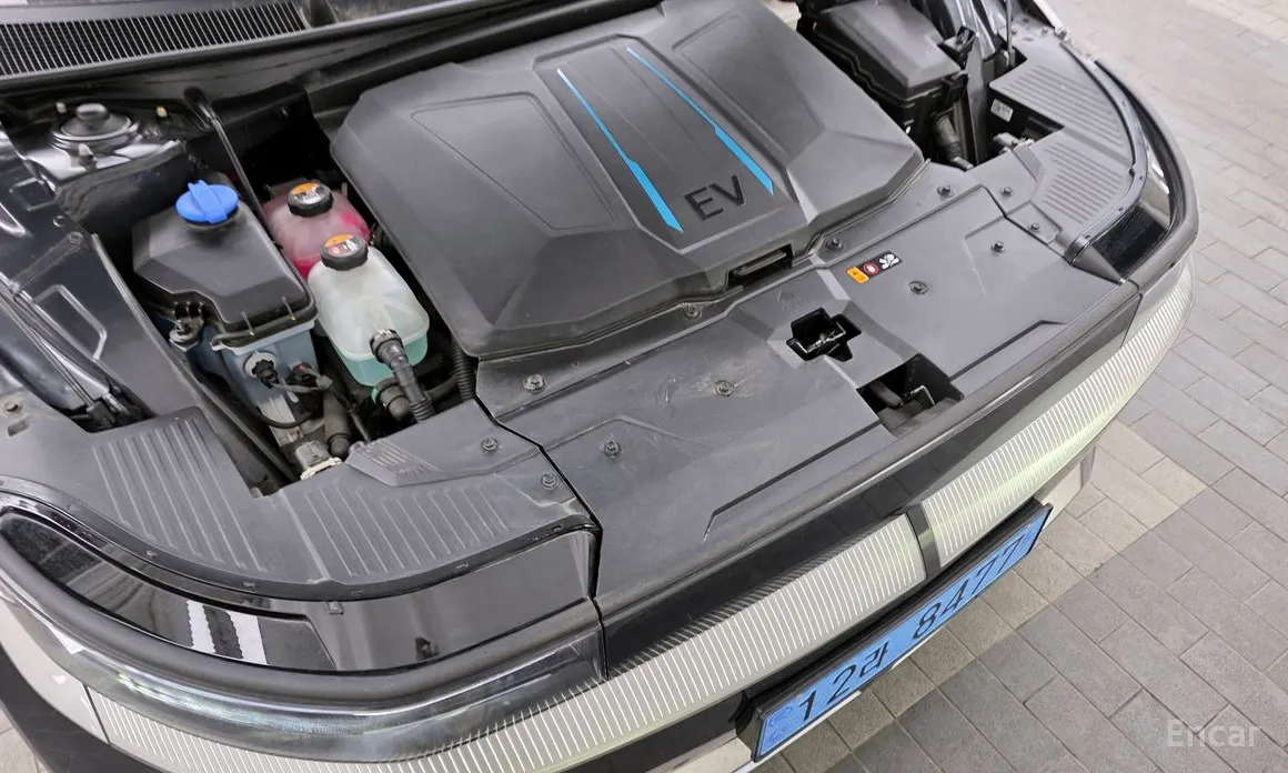 Фото 6 - Hyundai Ioniq 5