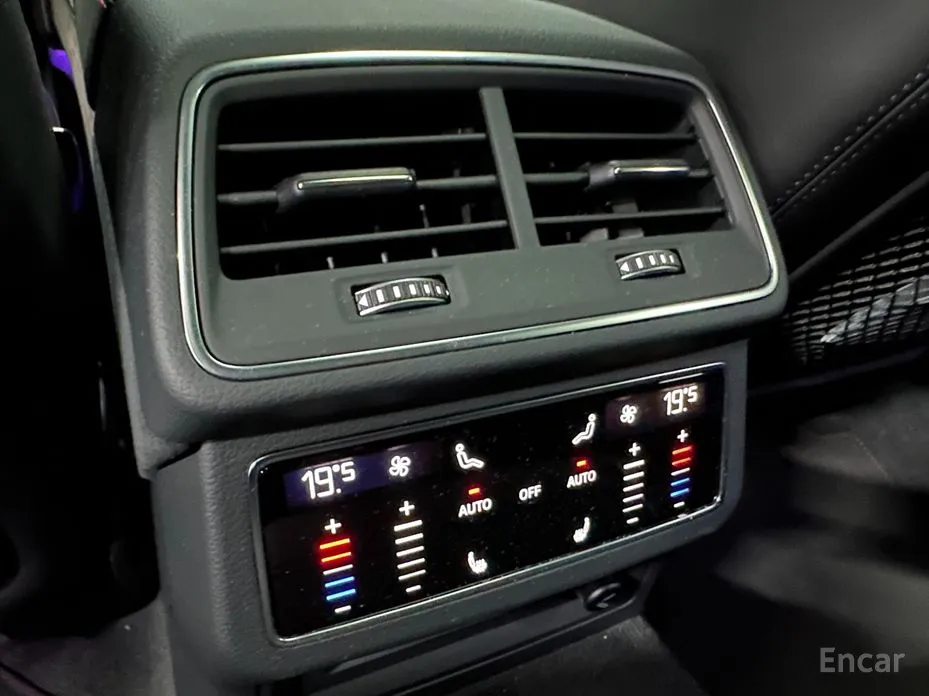 Фото 18 - Audi RS 6