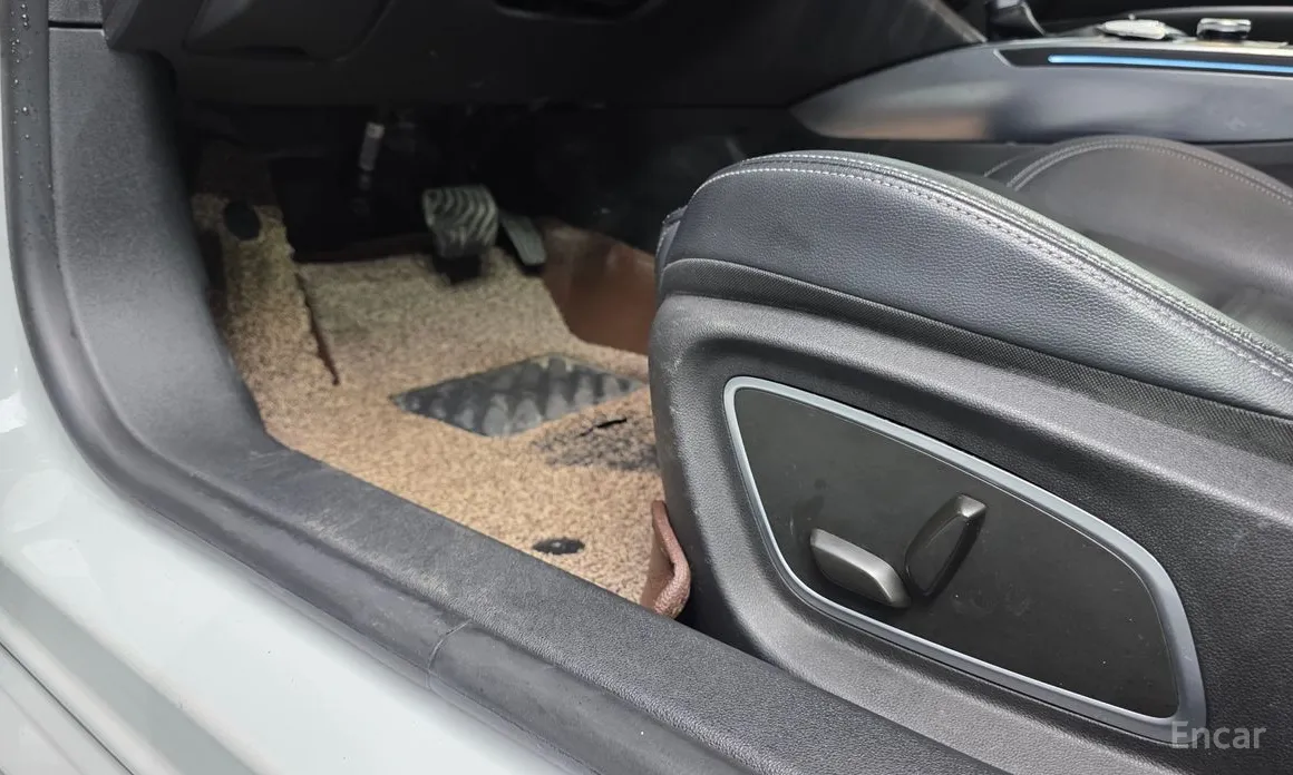 Фото 18 - Renault SM6