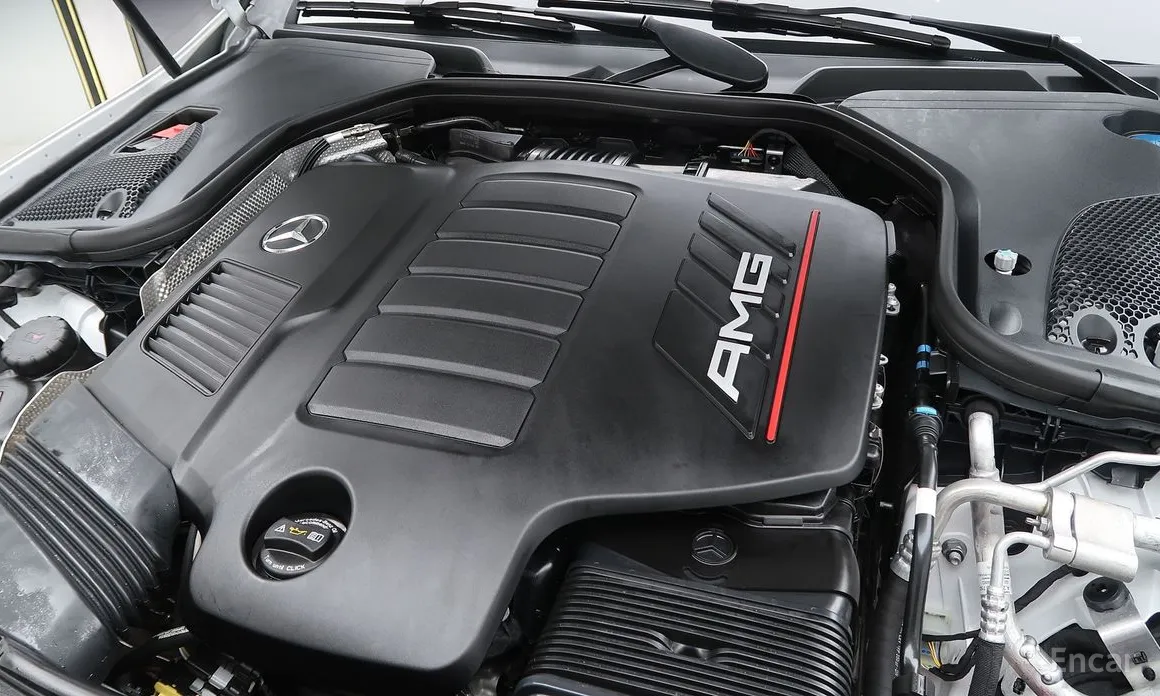 Фото 6 - Mercedes-Benz AMG GT