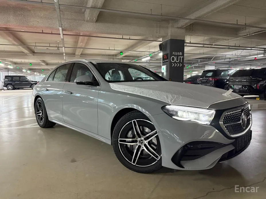 Фото 11 - Mercedes-Benz E-Class