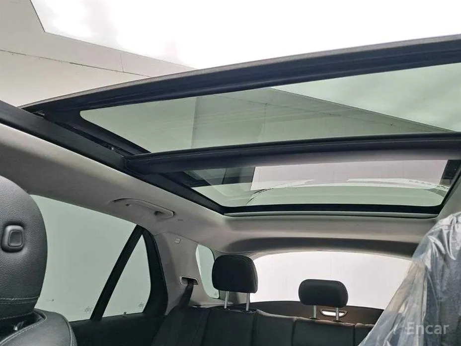 Фото 16 - Mercedes-Benz GLE-Class