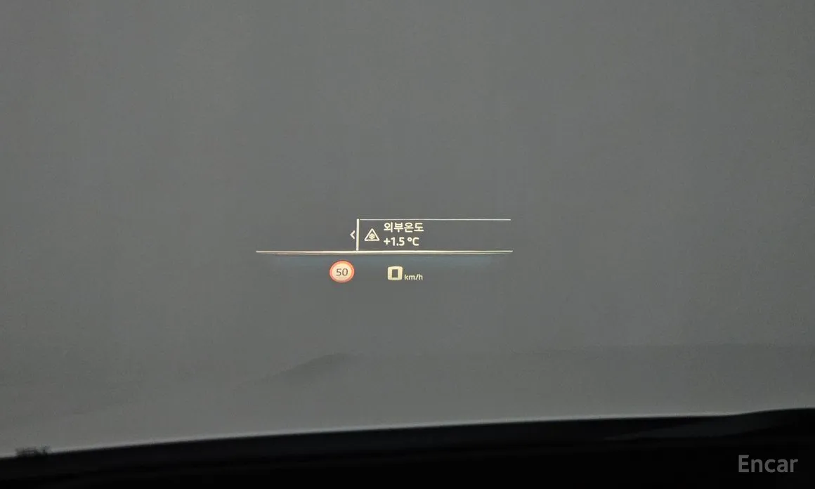 Photo 17 - BMW 3 Series