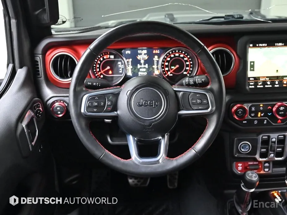 Фото 13 - Jeep Wrangler