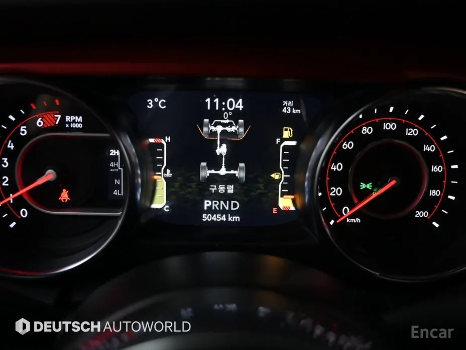 Фото 8 - Jeep Wrangler