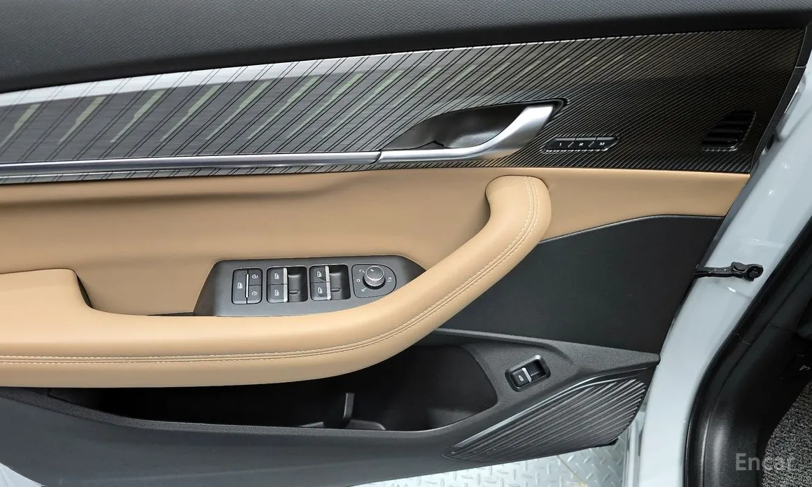 Фото 18 - Renault Grand Koleos