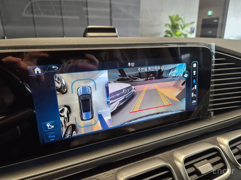 Фото 16 - Mercedes-Benz GLS-Class