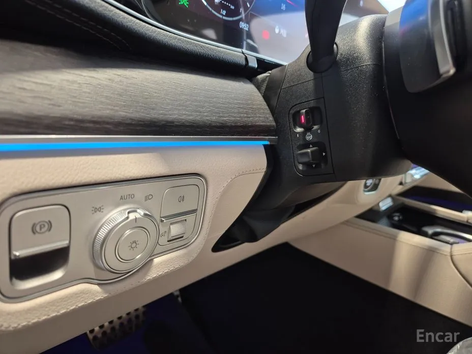 Фото 19 - Mercedes-Benz GLS-Class