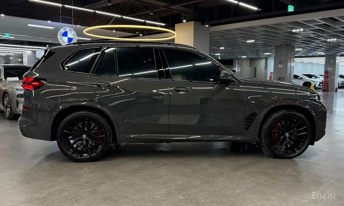 Фото 14 - BMW X5