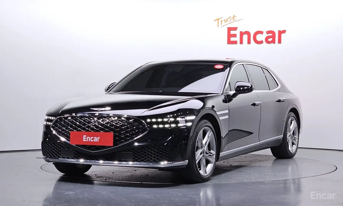 Фото 1 - Genesis G90