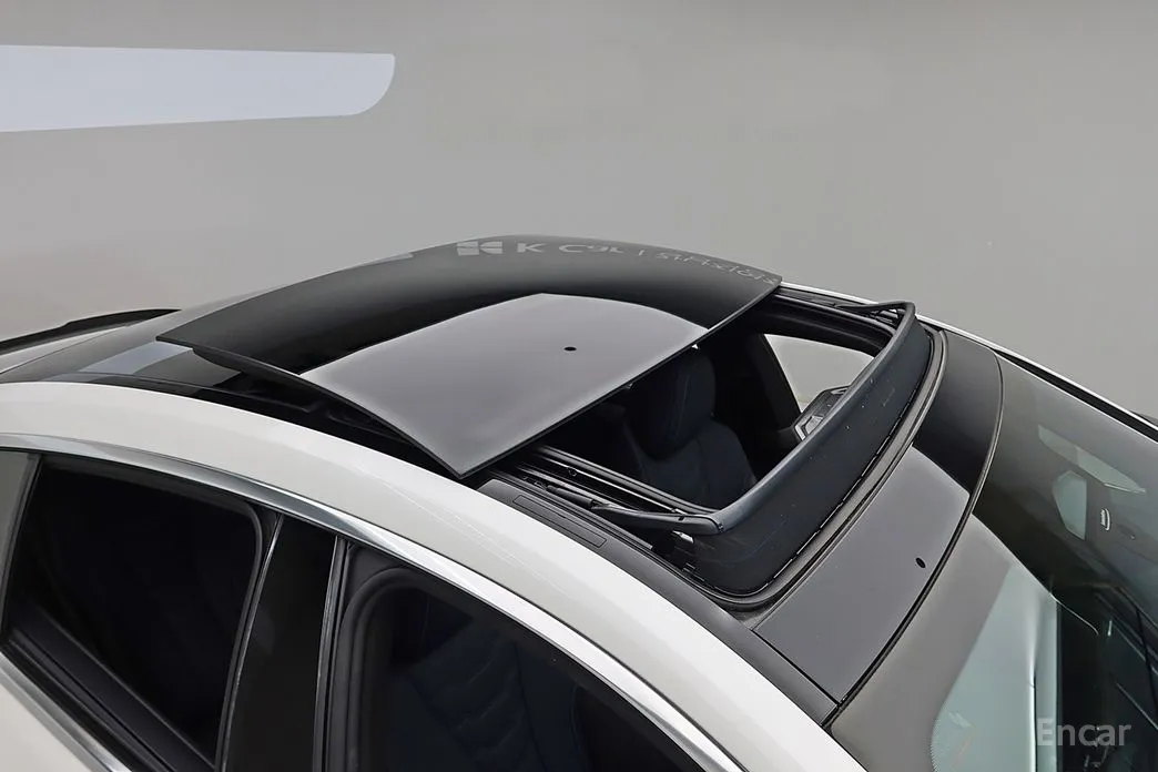 Фото 20 - BMW 8 Series