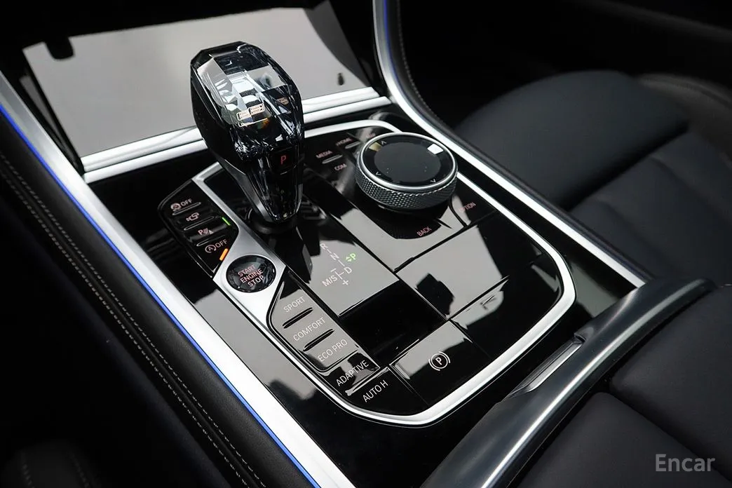 Фото 9 - BMW 8 Series