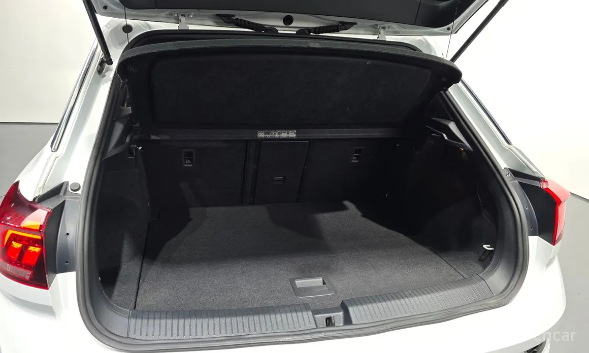 Фото 20 - Volkswagen T-Roc