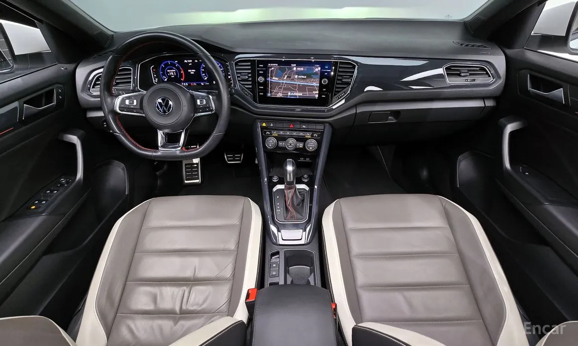 Фото 7 - Volkswagen T-Roc