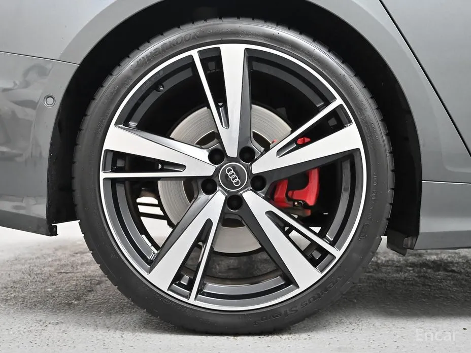 Фото 5 - Audi S6