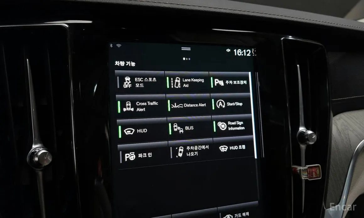 Фото 17 - Volvo S60