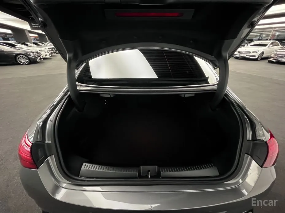 Фото 18 - Mercedes-Benz CLA-Class