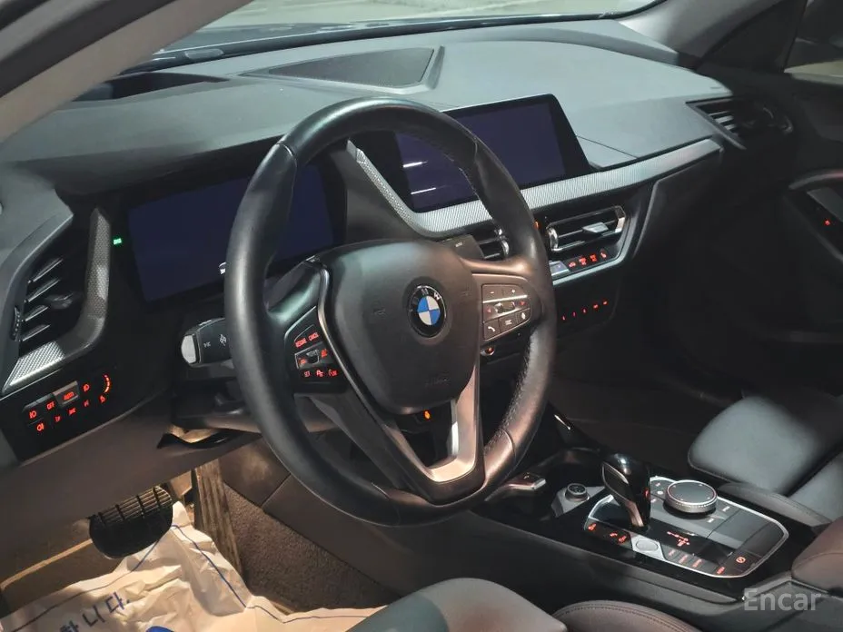 Фото 13 - BMW 2 Series