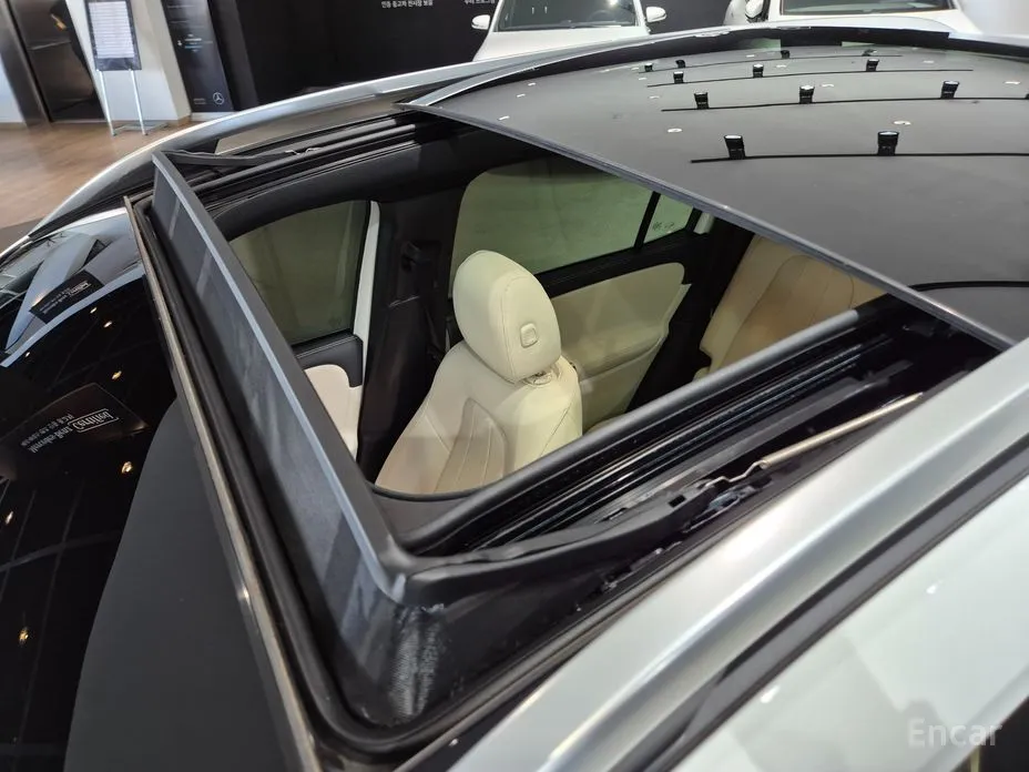 Фото 18 - Mercedes-Benz EQB