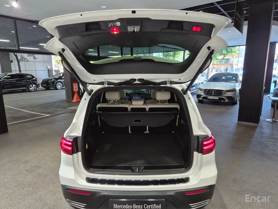 Фото 19 - Mercedes-Benz EQB