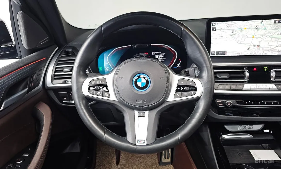 Фото 14 - BMW iX3