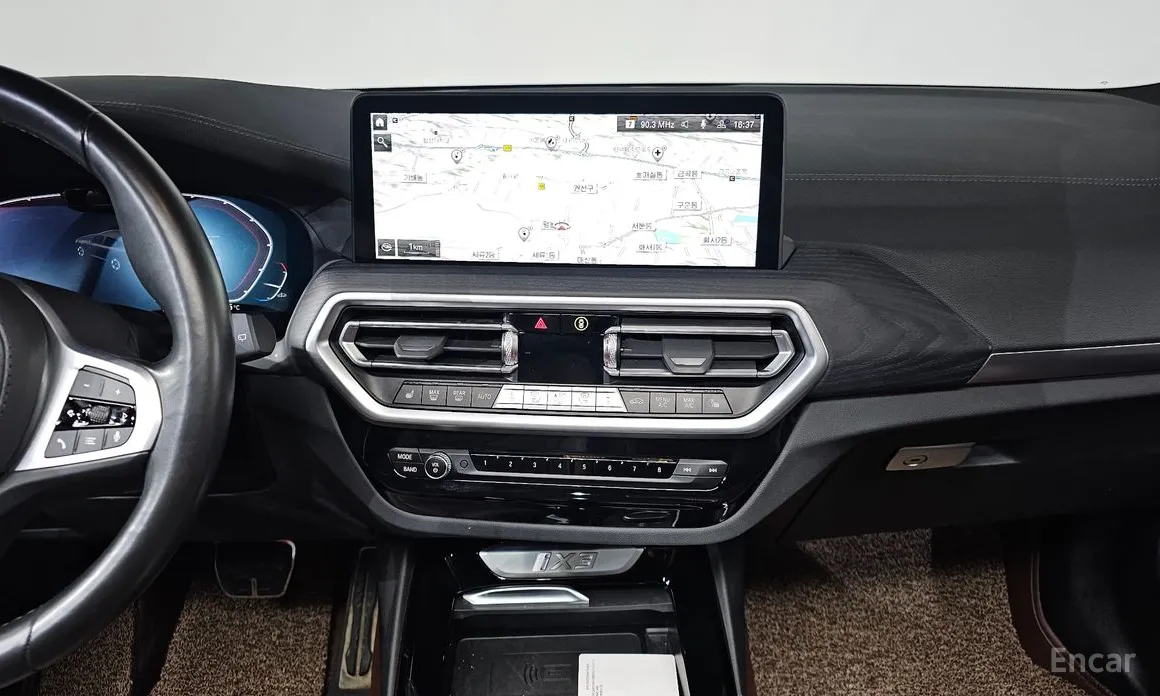 Фото 15 - BMW iX3