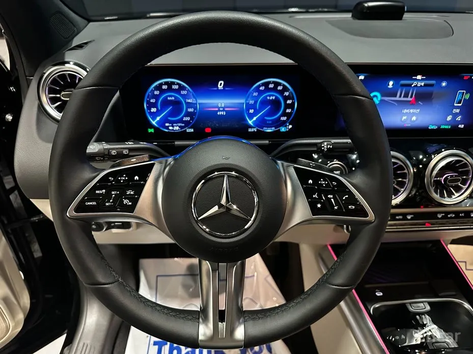 Фото 18 - Mercedes-Benz EQA