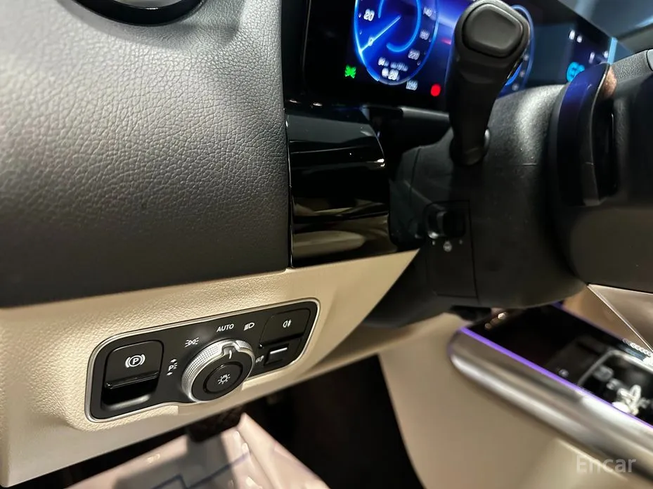 Фото 19 - Mercedes-Benz EQA