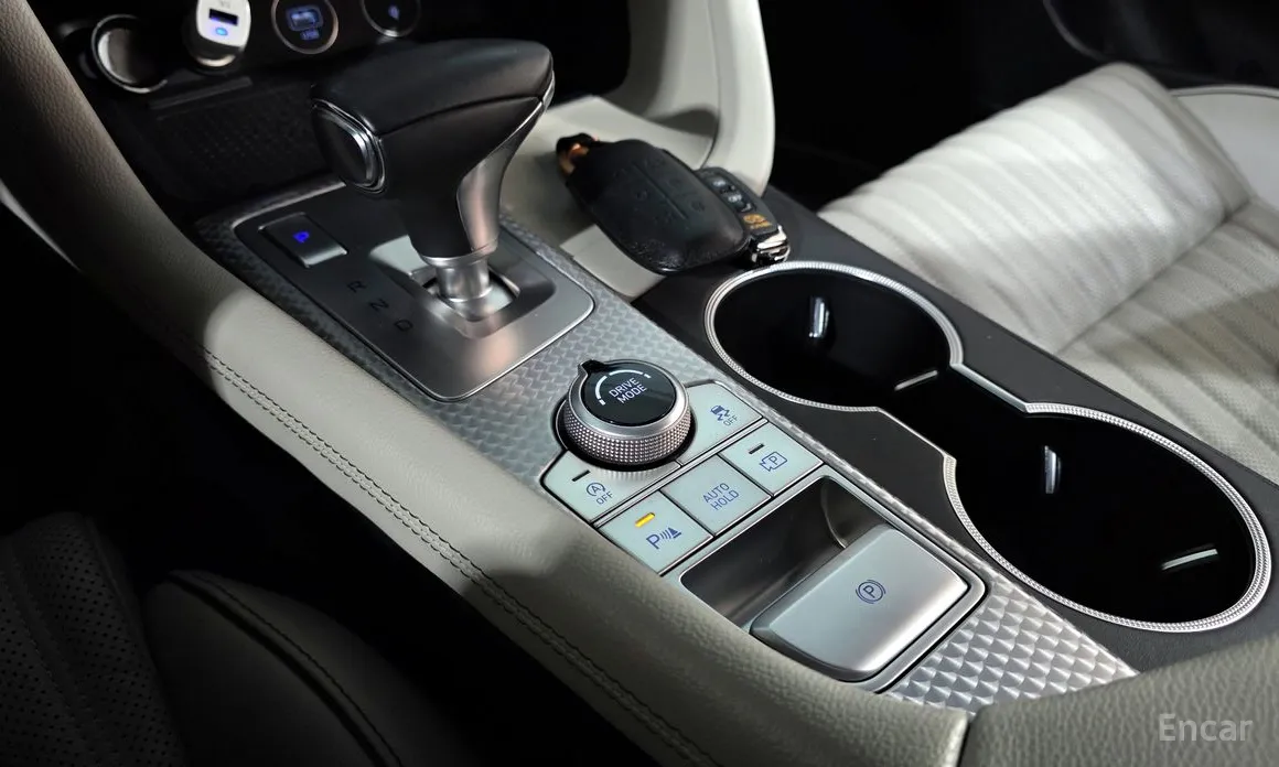 Genesis G70 2020 Gasoline 2.0T 2WD