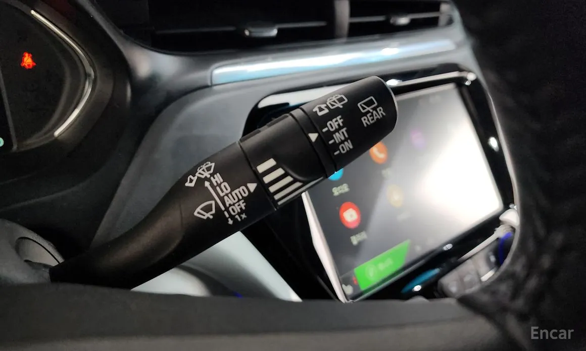 Фото 19 - Chevrolet Bolt EV