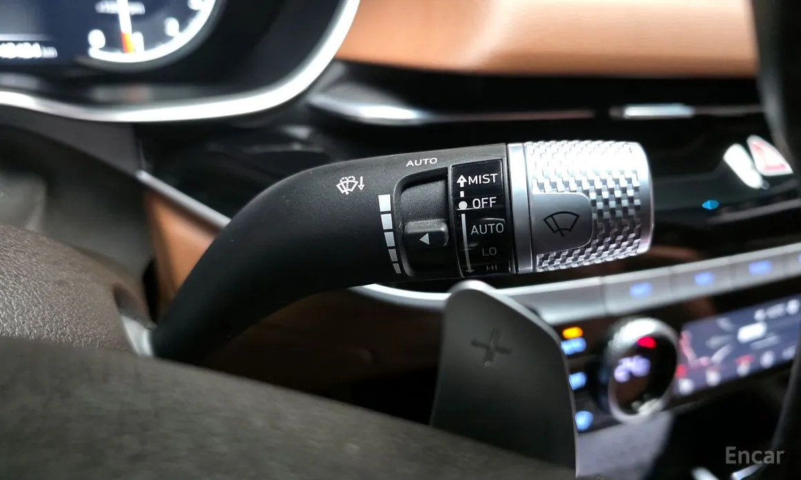 Фото 18 - Genesis G80