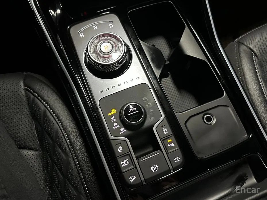 Фото 14 - Kia Sorento