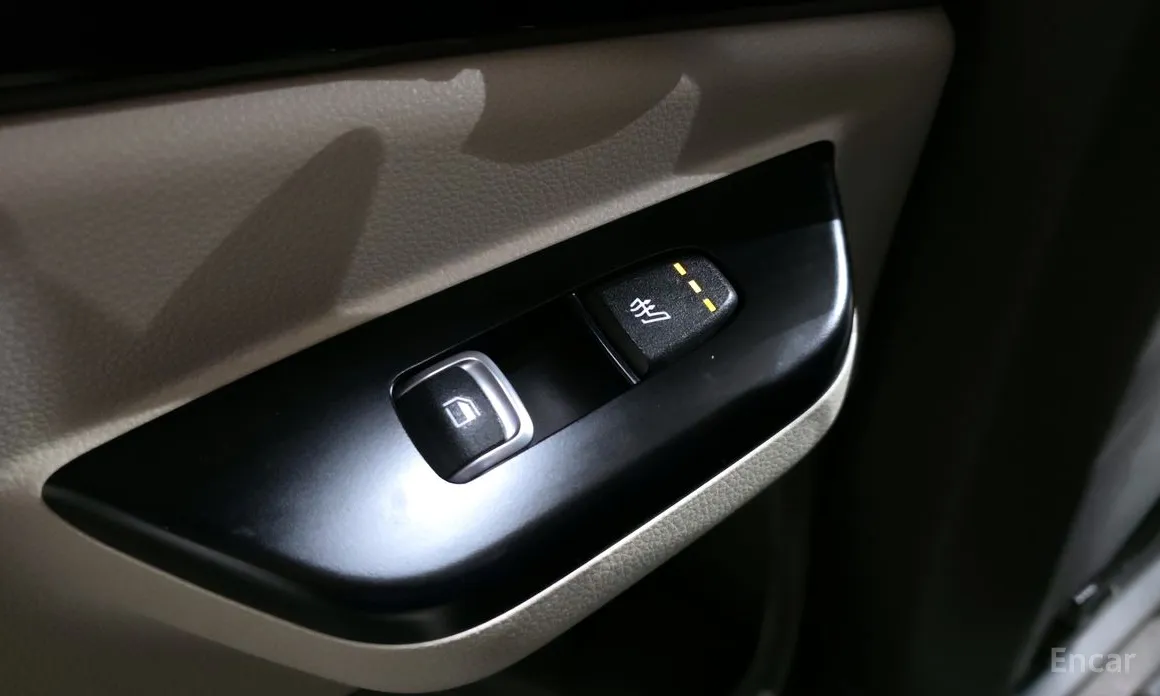 Фото 19 - Kia Carnival