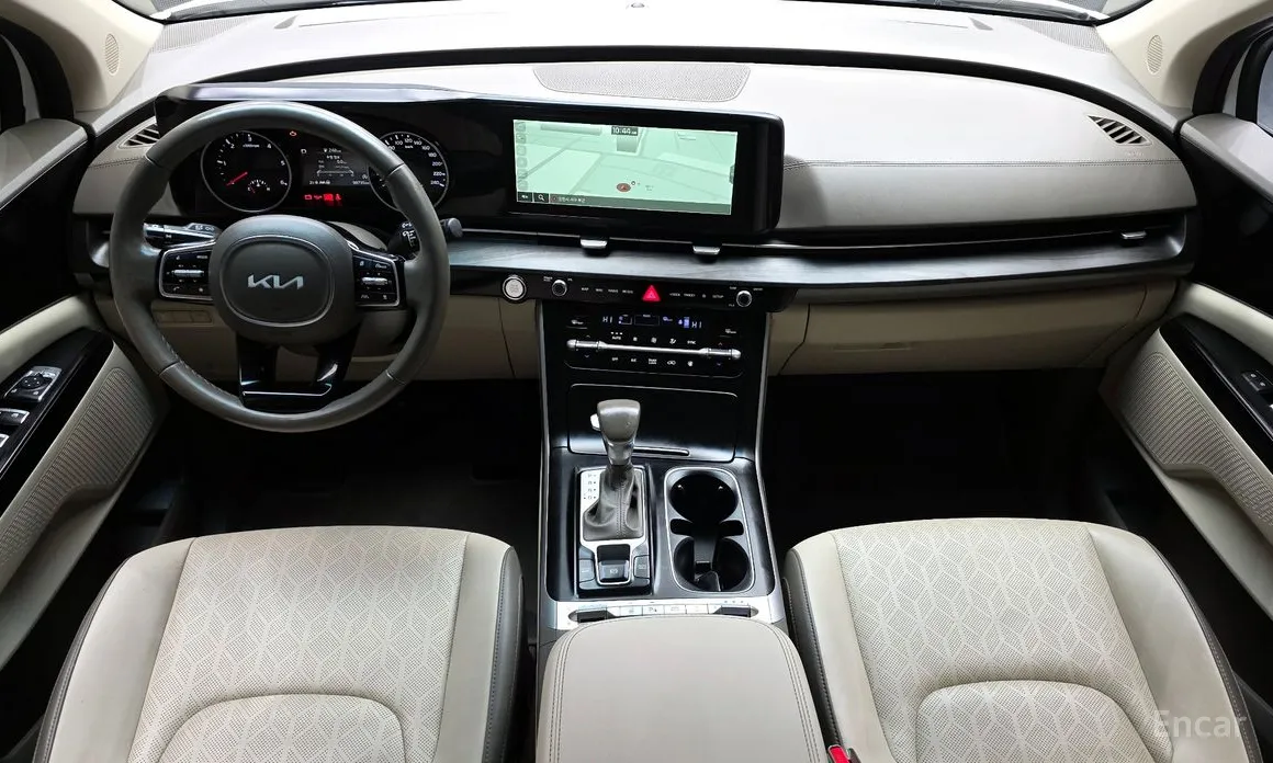 Фото 7 - Kia Carnival