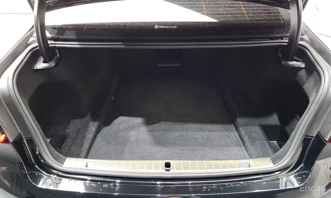 Фото 20 - BMW 7 Series