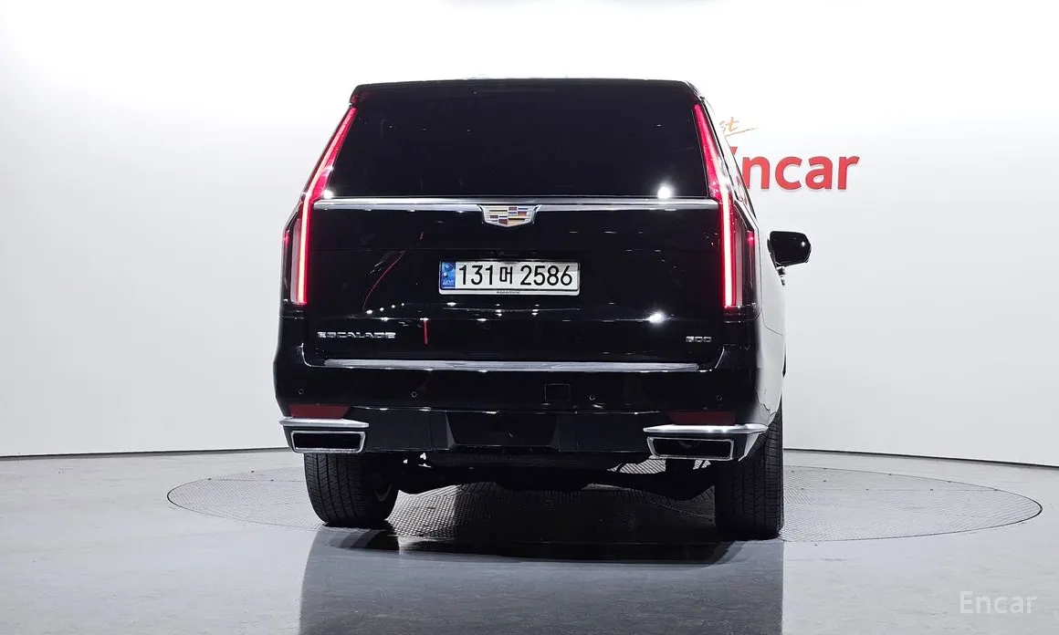 Фото 4 - Cadillac Escalade