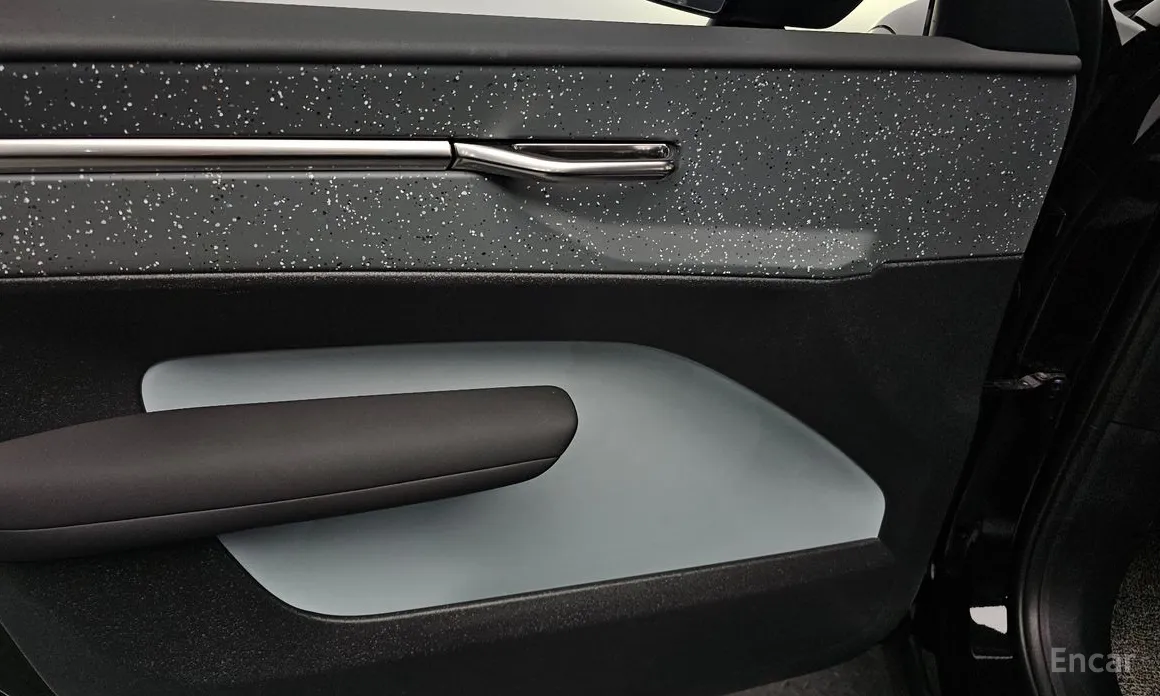 Фото 17 - Volvo EX30