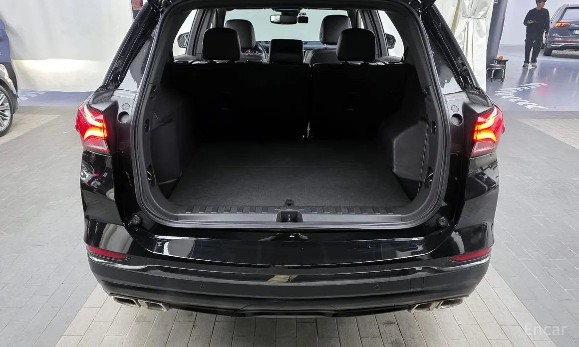 Фото 20 - Chevrolet Equinox