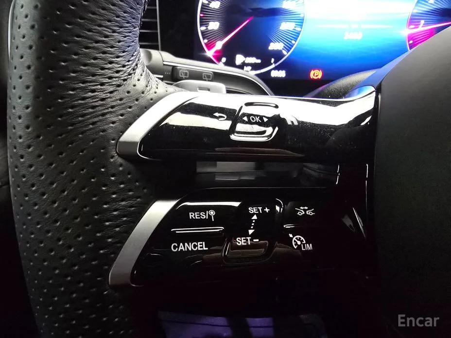 Фото 12 - Mercedes-Benz GLS-Class