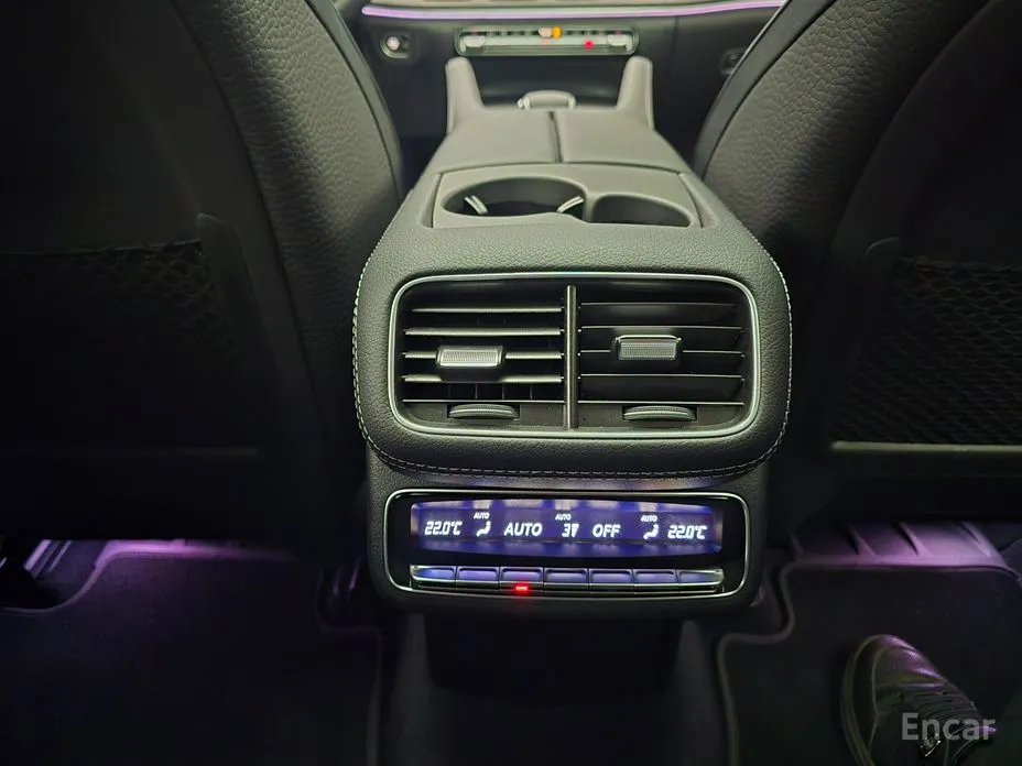 Фото 16 - Mercedes-Benz GLS-Class