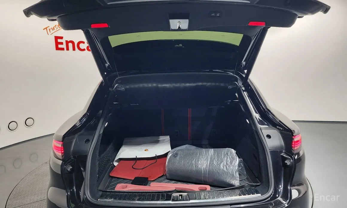 Фото 20 - Porsche Cayenne