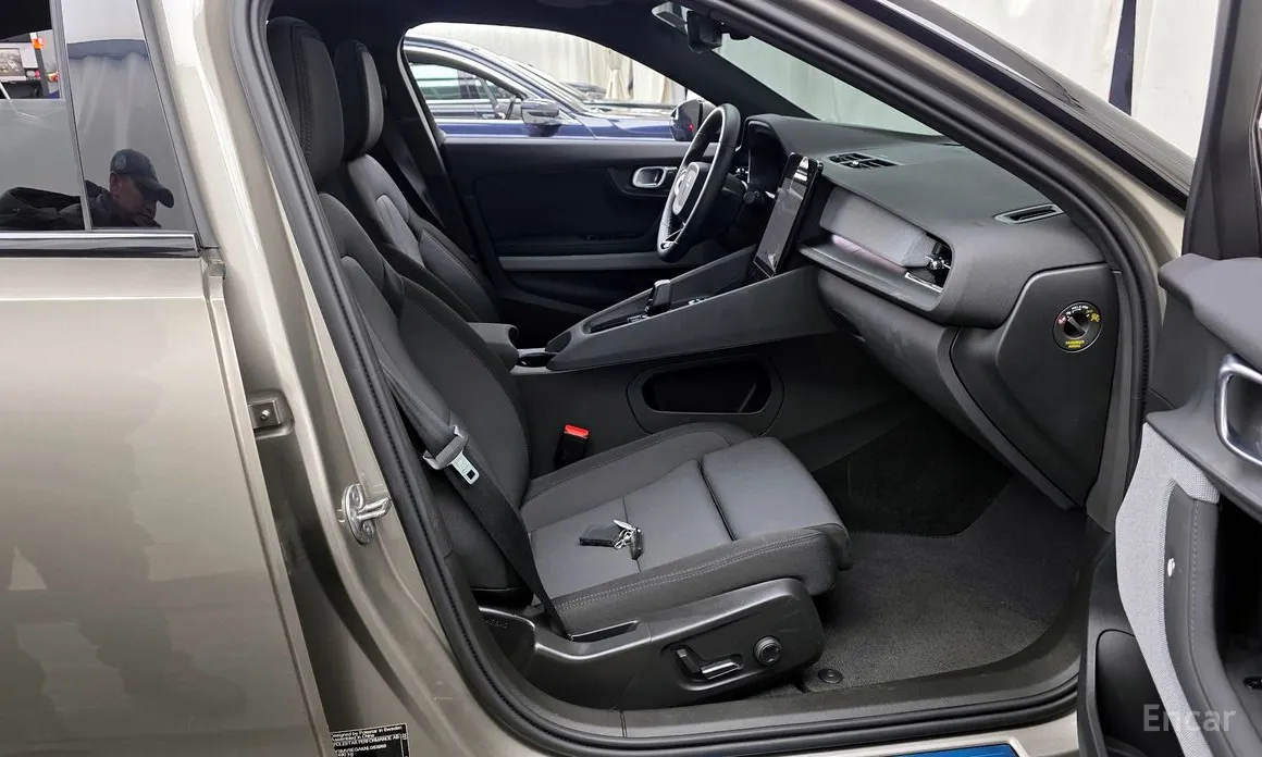 Фото 11 - Polestar 2