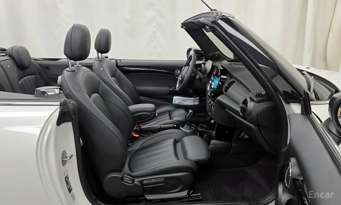 Фото 11 - Mini Cooper Convertible