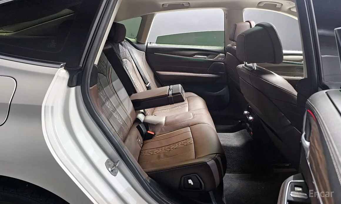 Фото 12 - BMW Gran Turismo