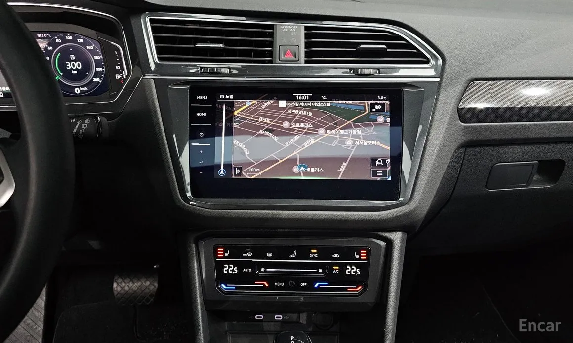 Фото 14 - Volkswagen Tiguan